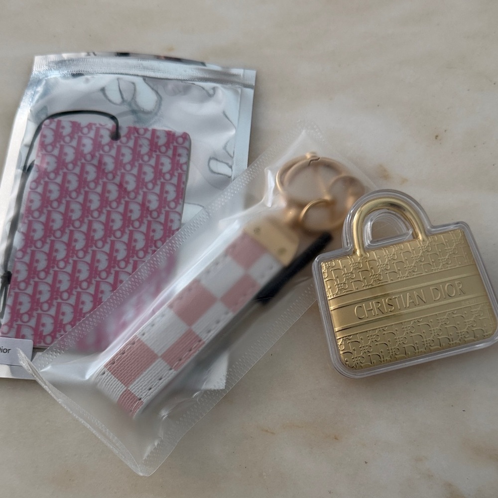 Keychain Wristlet Set Bundle NEW